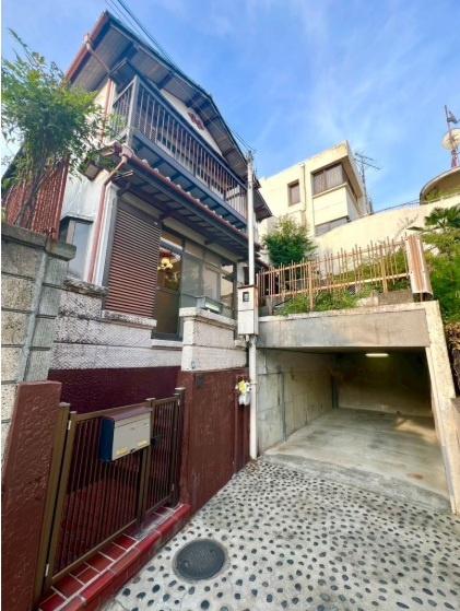 西宮市美作町　中古戸建