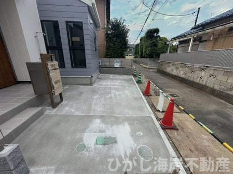 藤沢市本鵠沼５丁目　新築戸建　全２棟の駐車場|駐車スペース