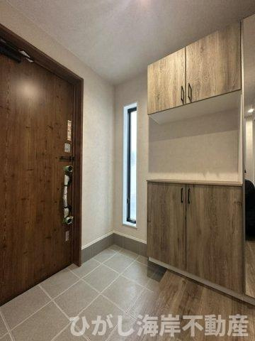 藤沢市本鵠沼５丁目　新築戸建　全２棟の玄関|玄関