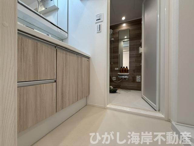 ライオンズプラザ茅ケ崎駅前の脱衣所|新規リフォーム完了！　脱衣スペース