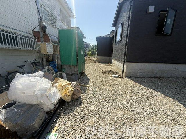 大磯町国府本郷　新築戸建の駐車場|5月18日撮影　工事中　駐車スペース