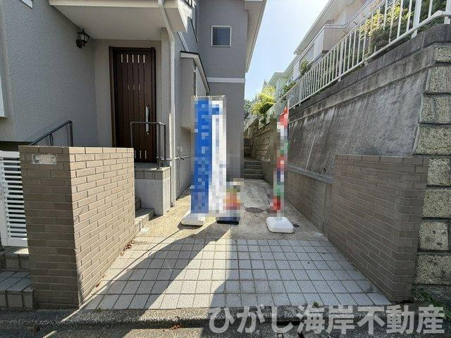大磯町石神台３丁目　中古戸建の駐車場|駐車スペース