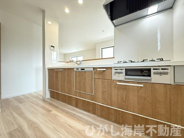 平塚市夕陽ケ丘　新築戸建　全２棟のキッチン|キッチンスペース