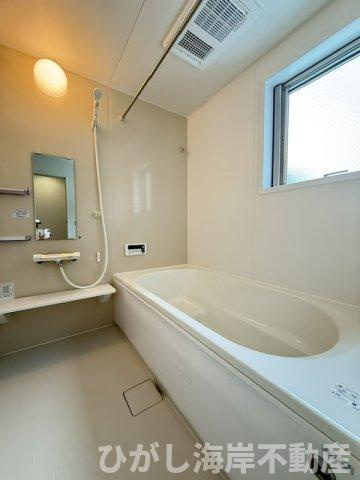 平塚市夕陽ケ丘　新築戸建　全２棟の浴室|1坪タイプ　ユニットバス