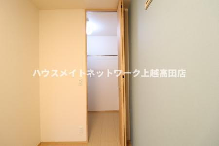 サンリジェールの収納|ウォークインクローゼット