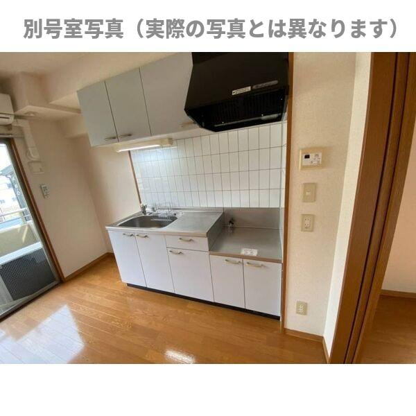 アザリア鳥居松のキッチン