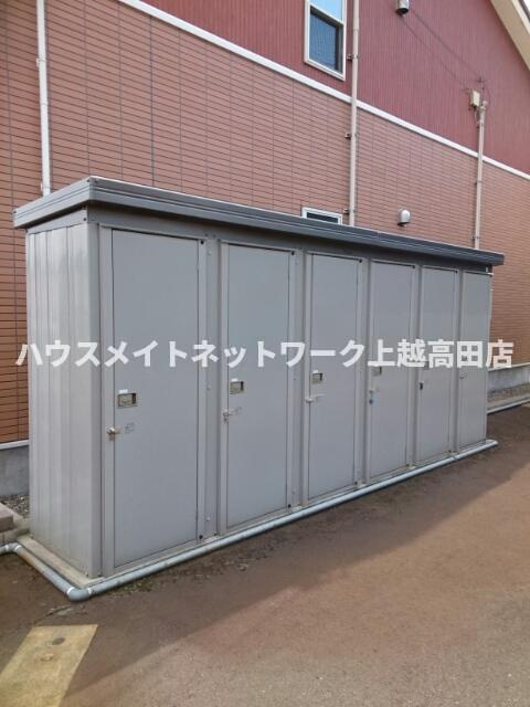 トゥモローの設備|外部物置