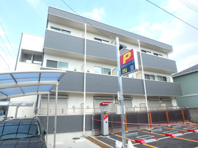 ★2016年築・インターネット接続無料のマンション★