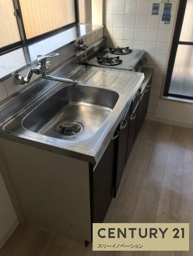 大阪市港区市岡元町２丁目の賃貸マンションのキッチン