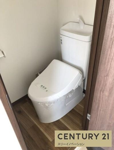 大阪市港区市岡元町２丁目の賃貸マンションのトイレ