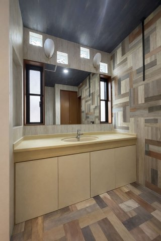 小郡市美鈴が丘4丁目　中古戸建の独立洗面台|独立洗面台で身支度をすべて済ませてしまいましょう