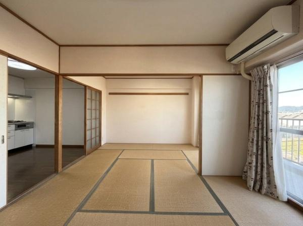 【居間・リビング】 | 東大阪スカイハイツ　中古マンション