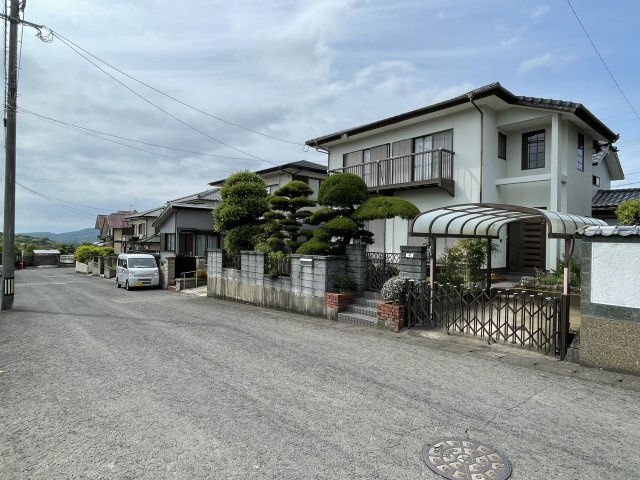 長崎市鳴見台1丁目戸建の外観