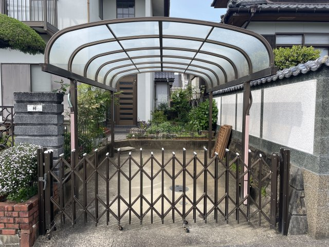 長崎市鳴見台1丁目戸建の駐車場