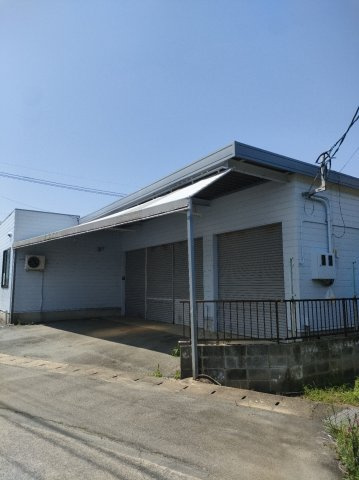 玉名市築地　売り店舗・工場の外観