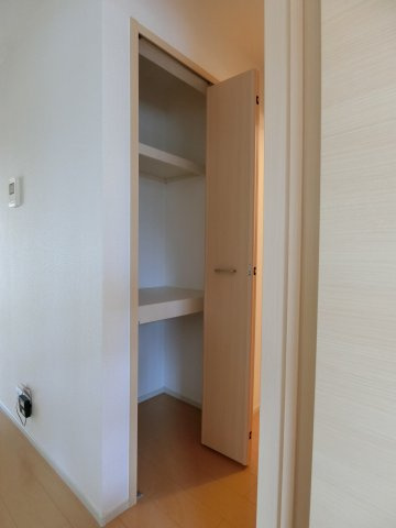 テルヌーラ　Ｂの収納