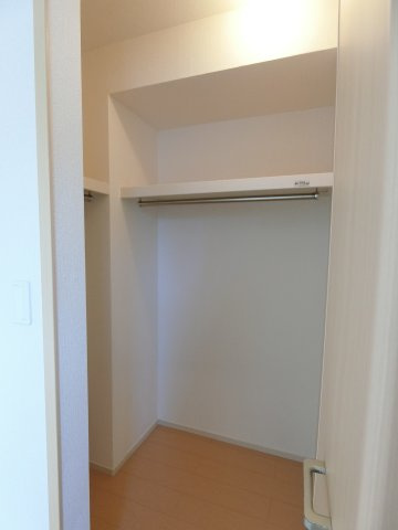テルヌーラ　Ｂの収納