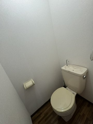 悠遊館のトイレ|原状回復工事前の写真