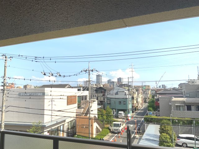 アンビシャス小岩の展望|目の前が抜けているので開放感があります。
