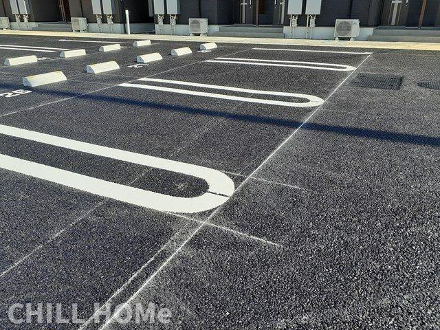 グラン・シャリオ伊勢崎　壱番館の駐車場|当社、チルホームのHPもご覧ください(^^)/物件情報多数♪