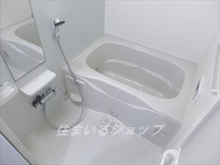 リバー　サイド　ストーリーＡの浴室|追い焚き・浴室暖房乾燥機あり