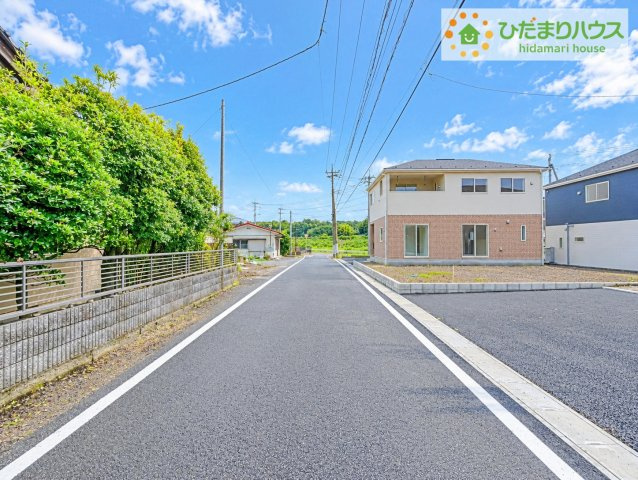 常陸太田市増井町第1　新築戸建　2号棟の前面道路含む現地写真|南向きで日当たり良好(^^♪