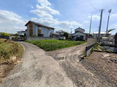 【前面道路含む現地写真】 | 太田市台之郷町631-2　売地