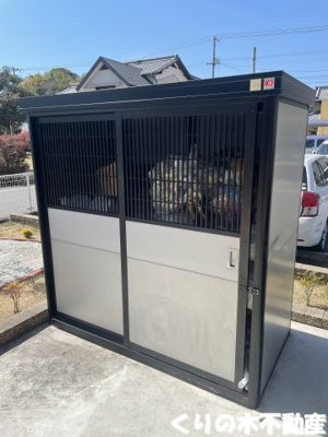 【その他】 | ポルト・クレアⅠ | 専用ごみ置き場
