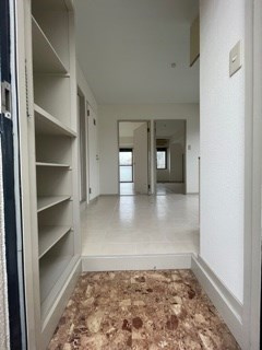 シンプルライフ本山の玄関