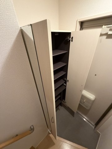 La maison ひじりの丘の玄関