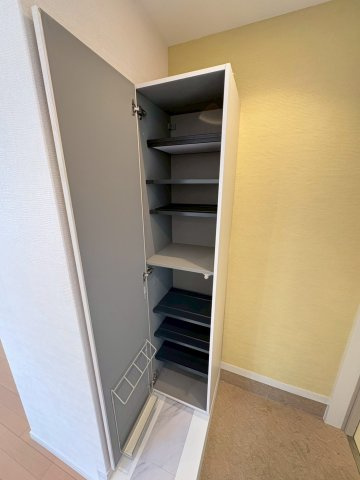 ホワイトコート北口のその他