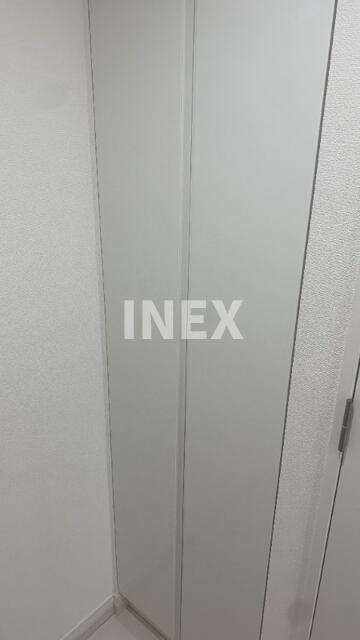 横浜市中区三吉町の賃貸マンションの収納