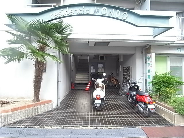 れじでんしあ門戸のエントランス