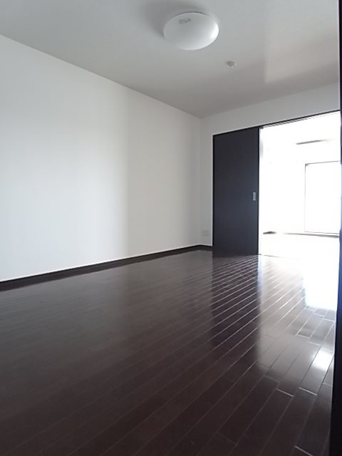サニープレイス西芦屋　2号館の寝室