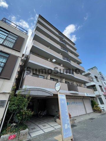 サンハウス本山の外観