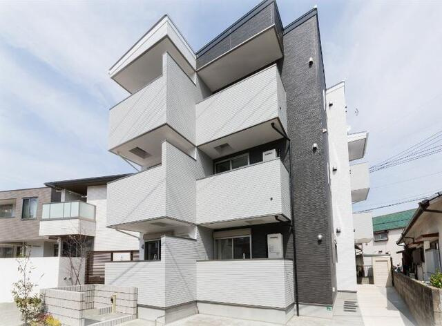 アルバーノ諸岡