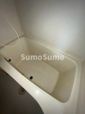 メゾンメリメの浴室