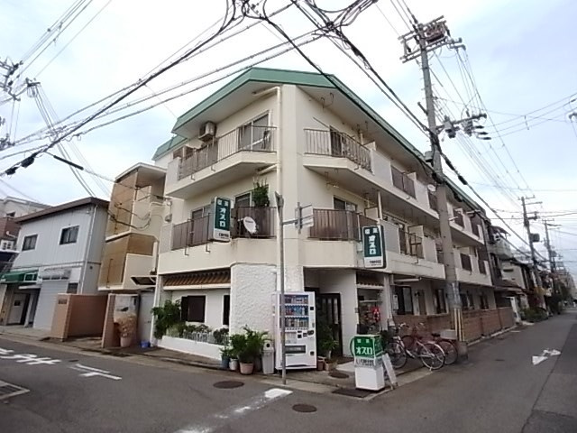 パールハイツの外観