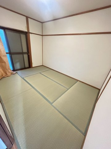 ウエストハイツの和室