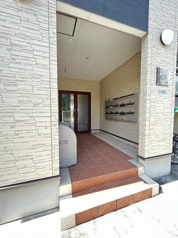 VIRGO ZWEIのエントランス
