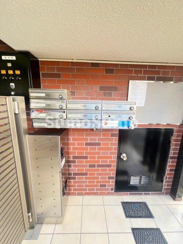 ソレイユ甲南のエントランス|建物の内部です