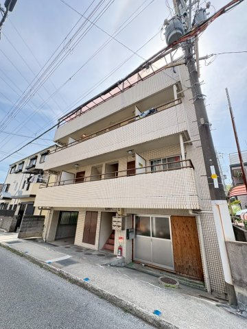 宝塚ハーモニーハイツの外観