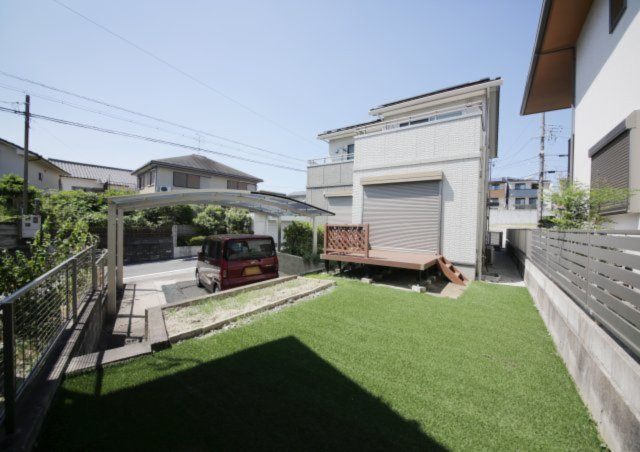 大府市共和戸建ての庭