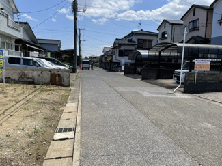 【前面道路含む現地写真】
