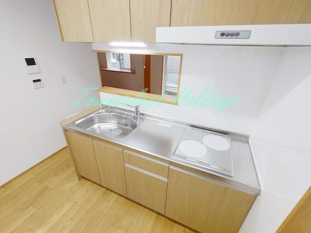 茅ヶ崎市松浪１丁目のアパートのキッチン