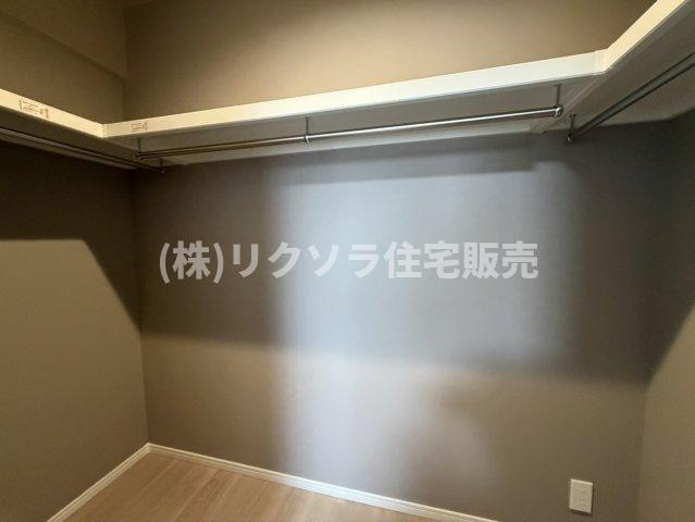サンメゾン枚方朝日丘かえで館の収納|■物件内覧・資金計画相談・住宅ローン相談、リフォーム相談、お問合せ受付中■
※当日・翌日のご内覧、ご相談はお電話でのお問合せがスムーズです！