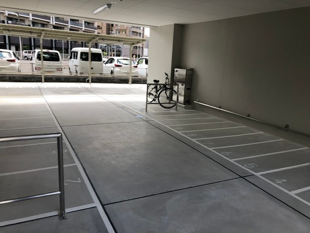 Ｎ－ｃｌａｉｒ比治山本町の駐車場