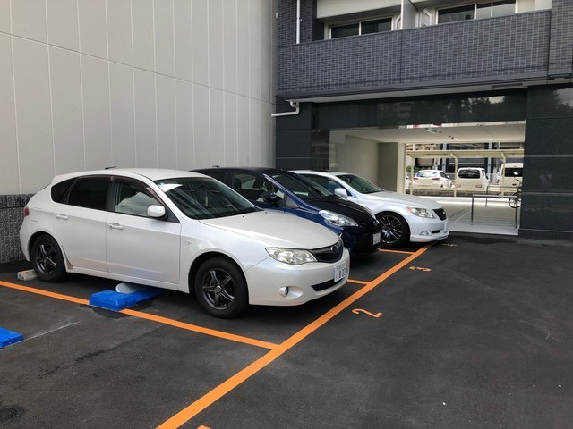 Ｎ－ｃｌａｉｒ比治山本町の駐車場