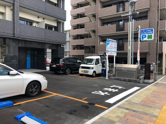 Ｎ－ｃｌａｉｒ比治山本町の駐車場