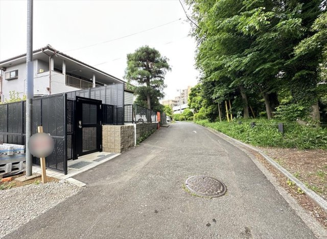 【前面道路含む現地写真】 | 志木市本町4丁目　建築条件なし売地　全3区画　(志木本店) | 前面道路の様子